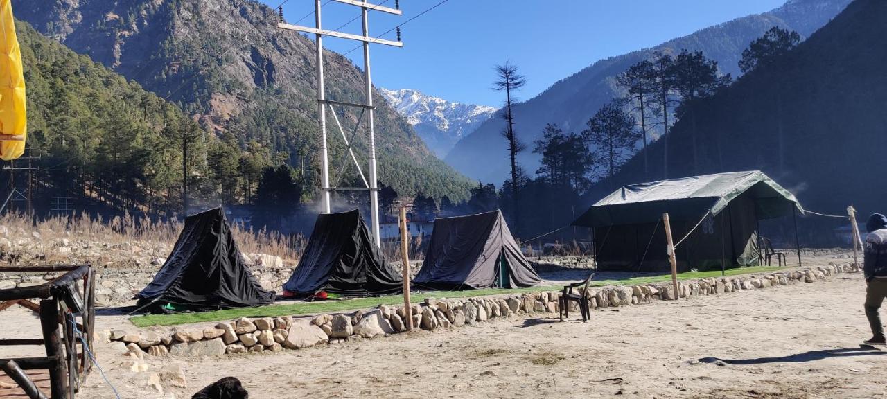 Stayhigh Camps & Cottages Kasol Dış mekan fotoğraf