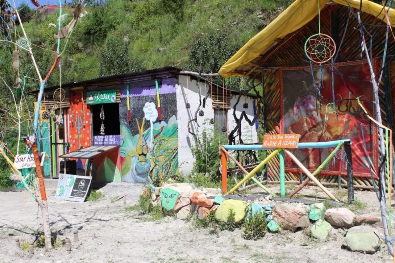 Stayhigh Camps & Cottages Kasol Dış mekan fotoğraf