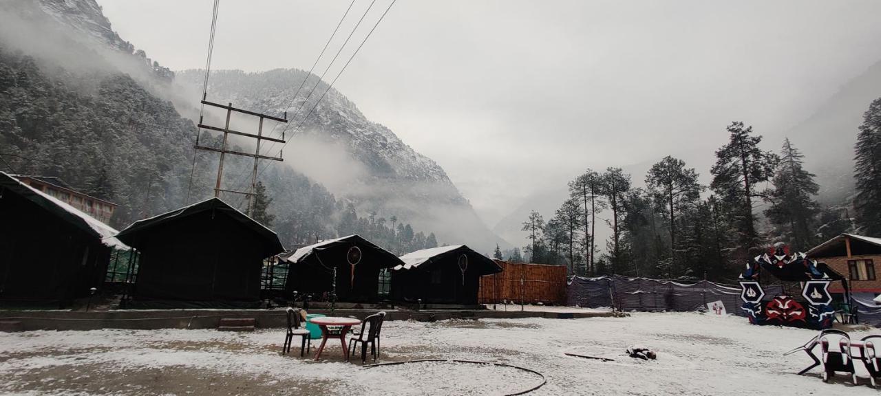 Stayhigh Camps & Cottages Kasol Dış mekan fotoğraf