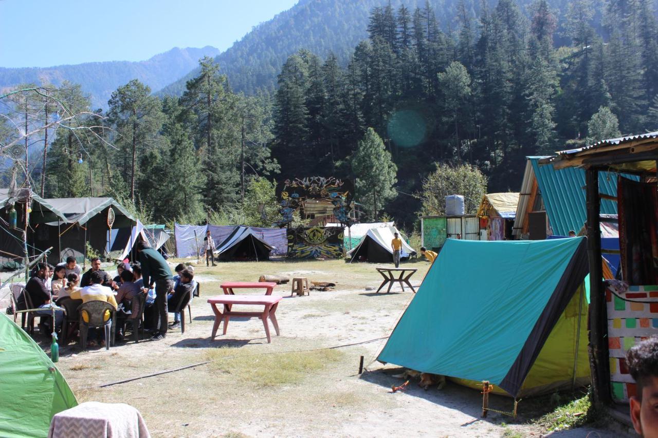 Stayhigh Camps & Cottages Kasol Dış mekan fotoğraf